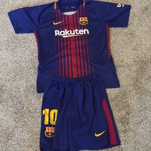 Messi Barcelona jersey and shorts 2018 size medium